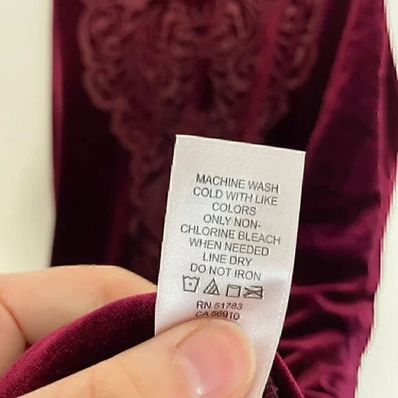 MAURICES Velvet Shift Dress Burnout Pattern Burgundy Maroon Red High Neck Velour - Picture 10 of 12